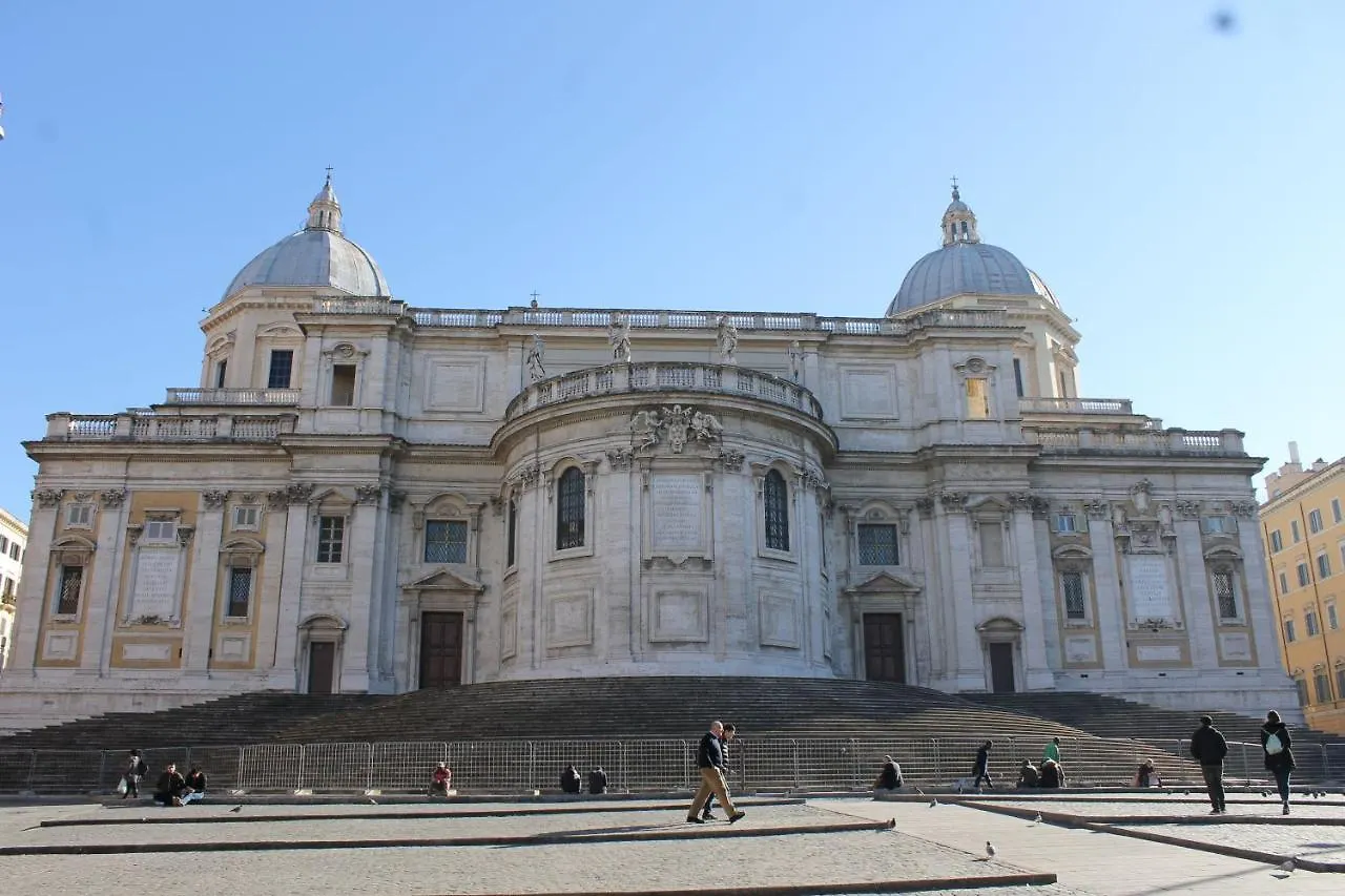Two-Roomed Flat In The Heart Of Rome - Termini İtalya